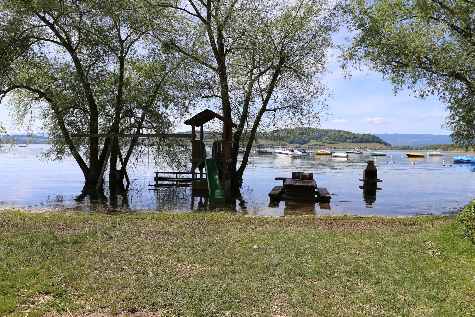 grillieren im Wasser