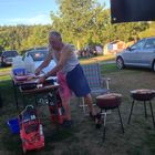 Grillmeister Hermann am Dienstagabend   ;)