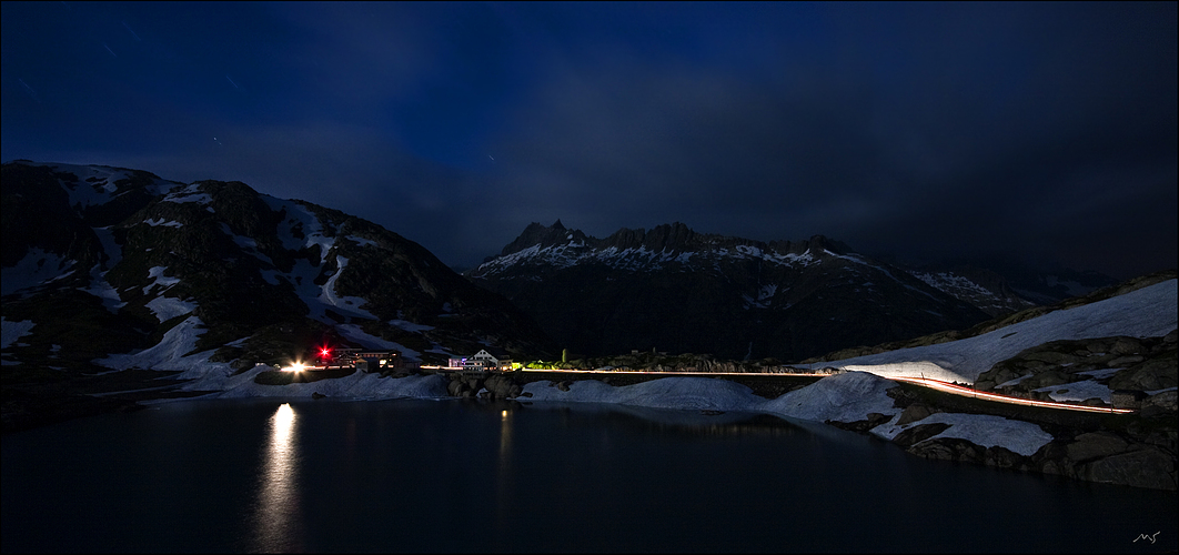 Grimsel Passhöhe mit Totensee