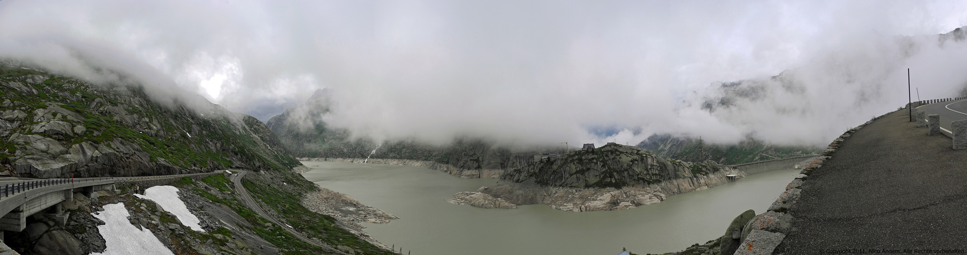 Grimselpass - Blick auf Grimselstausee und Hospitz