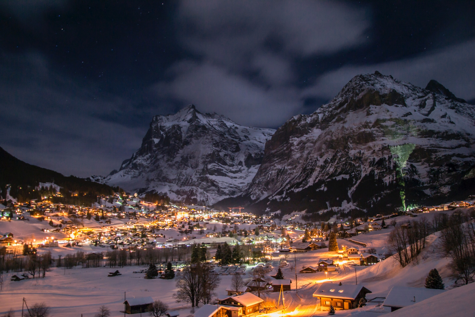 Grindelwald bei Nacht