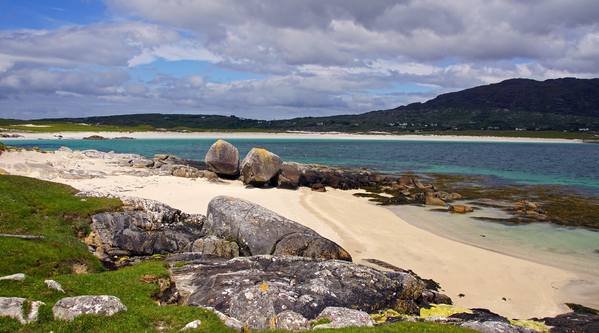 Grober Sand am Strand