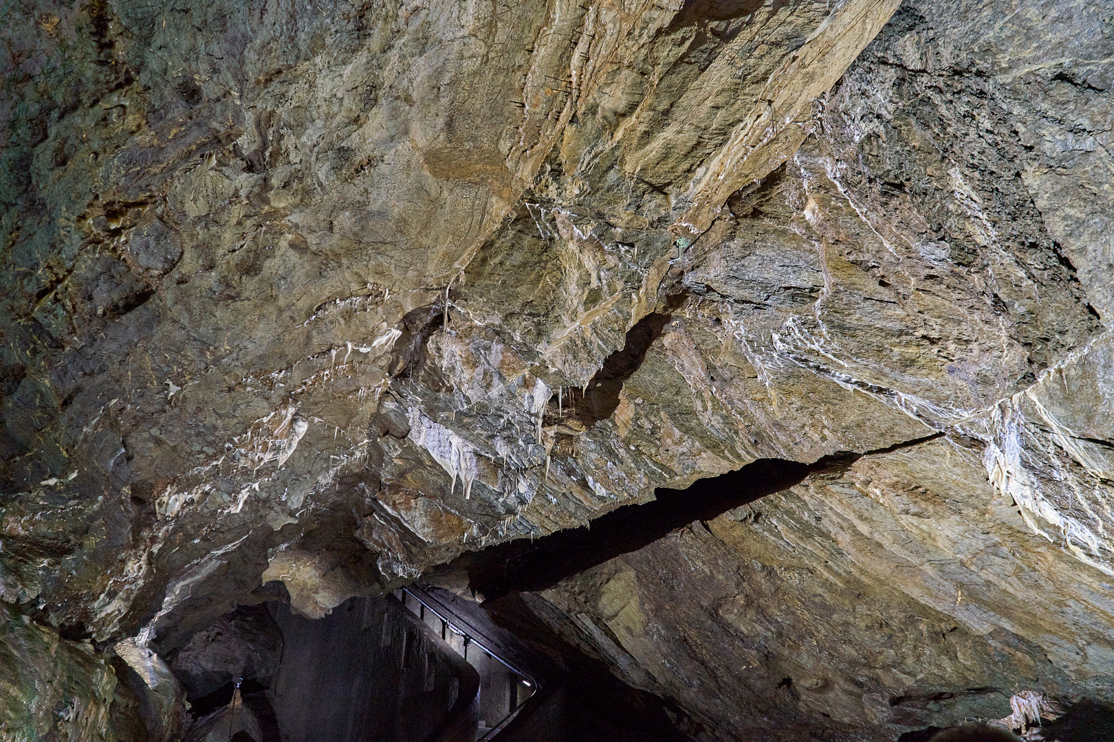 Größe - Drachenhöhle Syrau 2