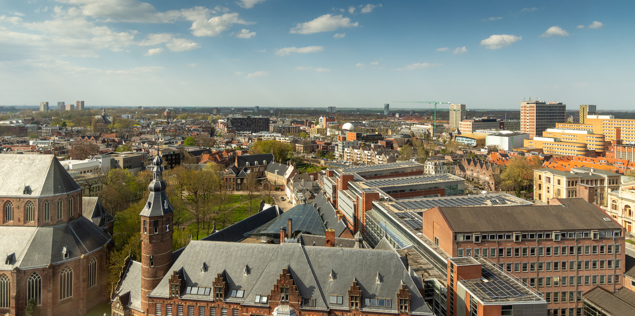 Groningen - Forum Groningen - View in North Direction / Provinciehuis / UMCG