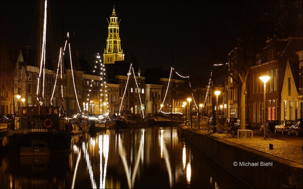 Groninger Gracht bei Nacht