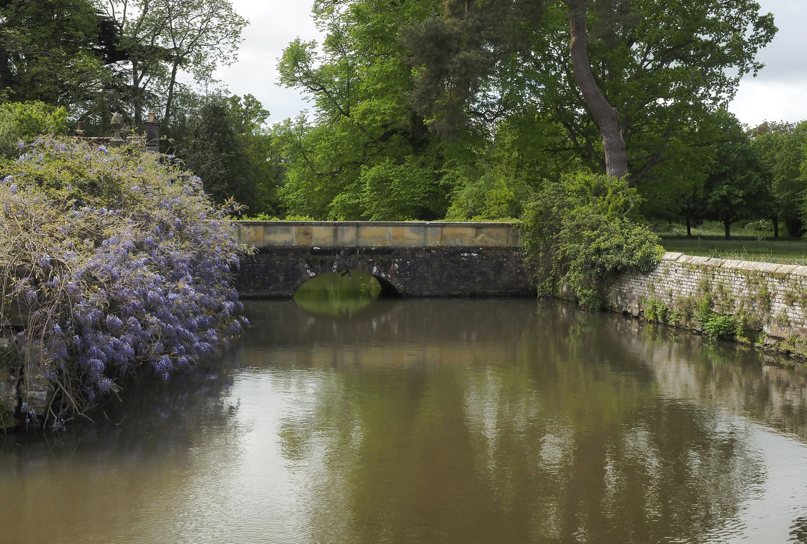 GROOMBRIDGE PLACE 1