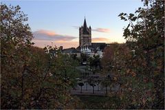 Groß St. Martin im letzten Licht