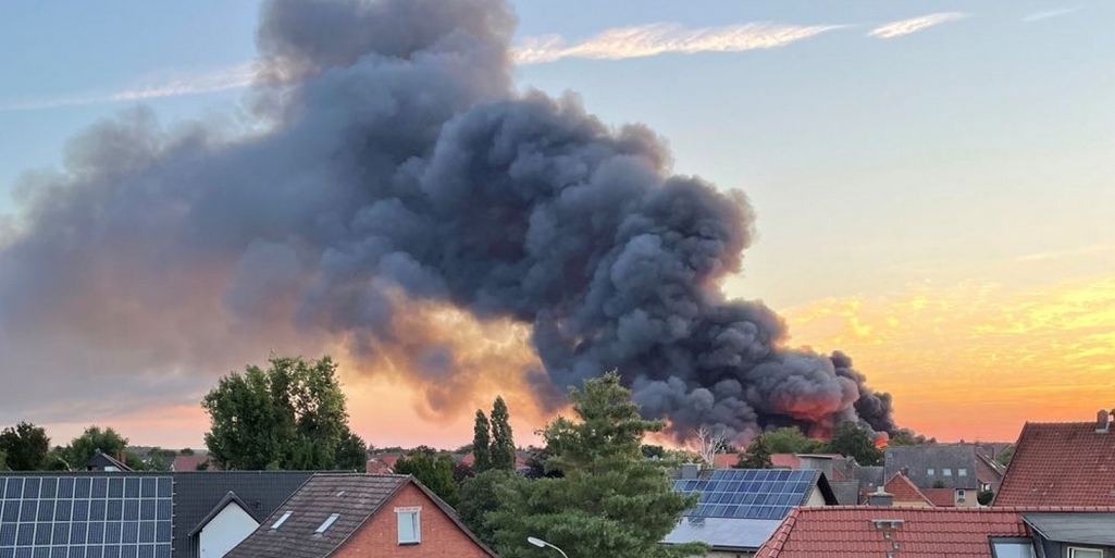 Großbrand in Peine / Stederdorf