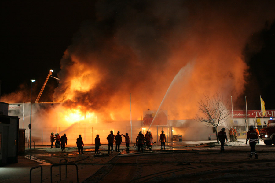 Großbrand - Totale