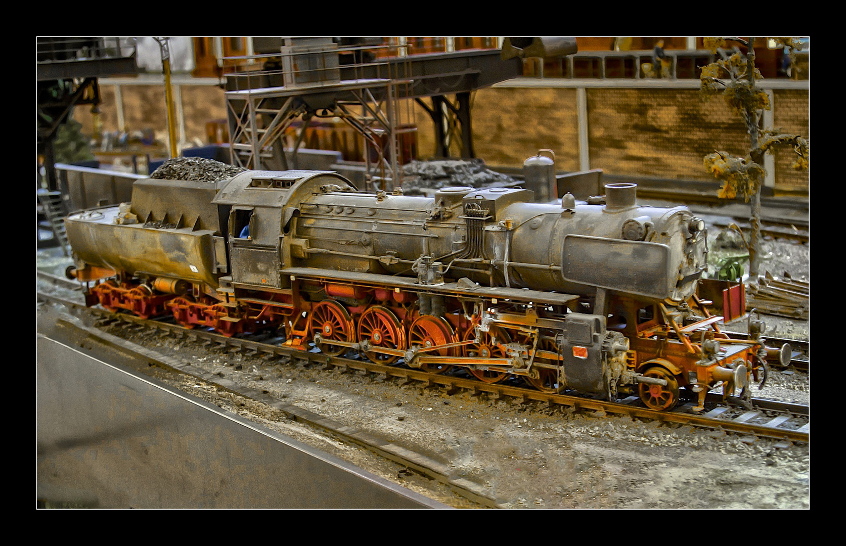 Grosse Dampflok im Eisenbahnmuseum Schramberg (Schwarzwald).