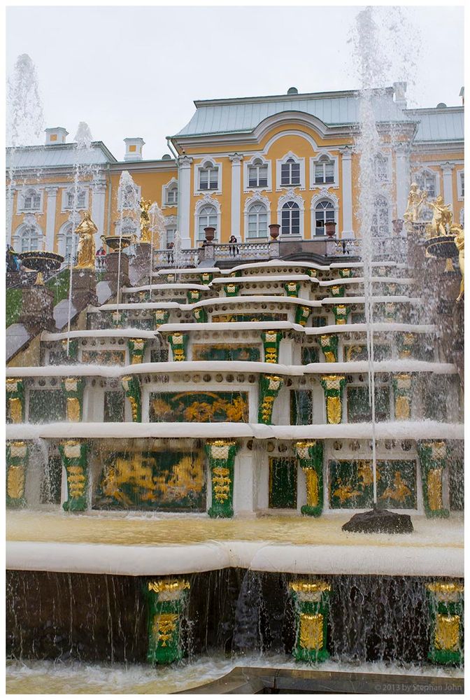 Große Kaskade im Schloss Peterhof