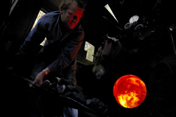 Grosse Liebe "Dampflok" ... als Heizer "ihr" ganz nah ... !