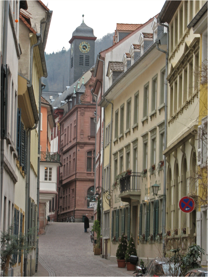 Große Mantelgasse