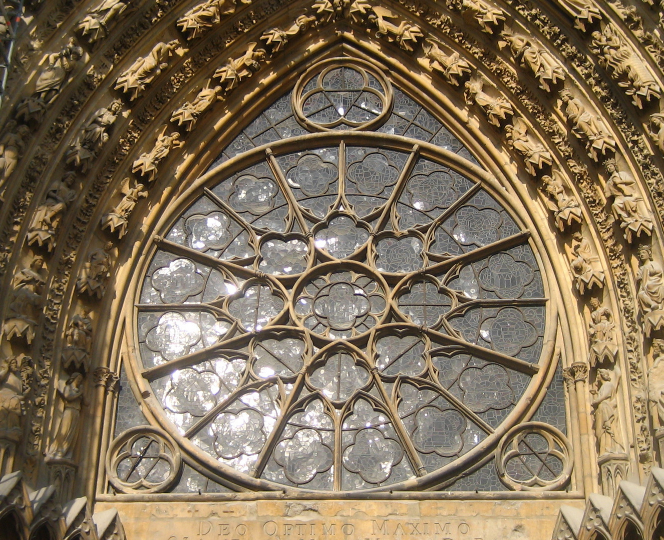 Große Rosette in Reims