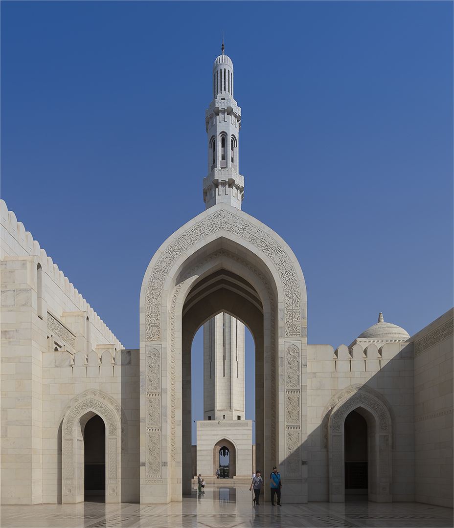 ... Große Sultan-Qaboos-Moschee VI ...