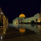 Große Sultan-Qabus-Moschee im Glanze der Nacht