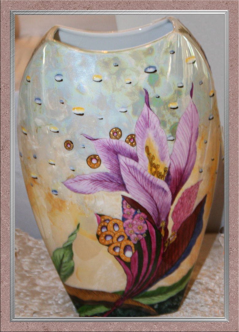 Große Vase, handgemalt