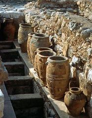 Große Vorratsvasen in Knossos