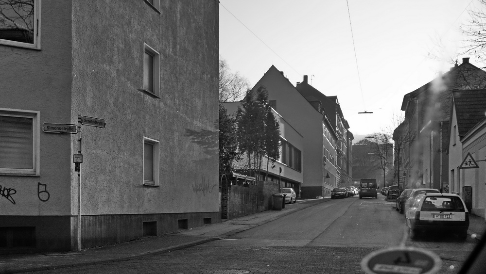 Großeinkauf am Freitag 01 (Blinker links, Simonsstraße)