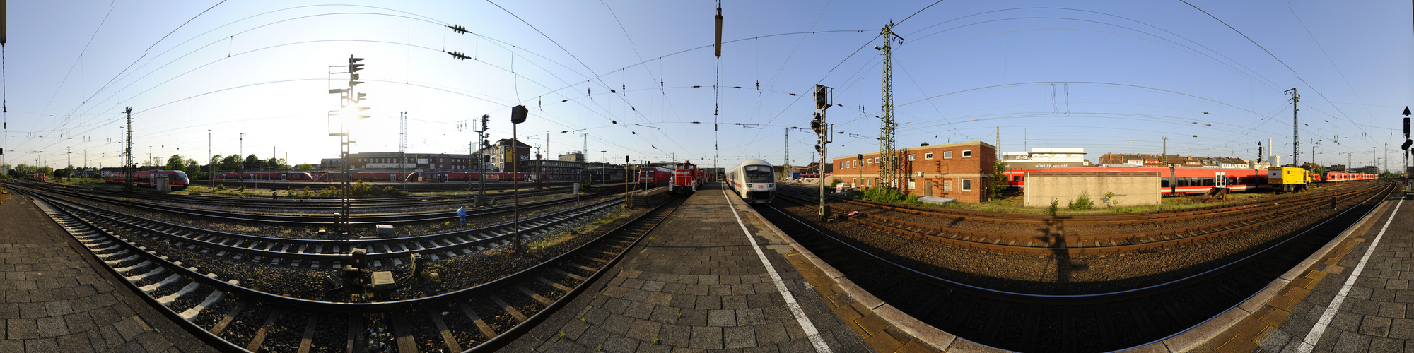 Großer Bahnhof