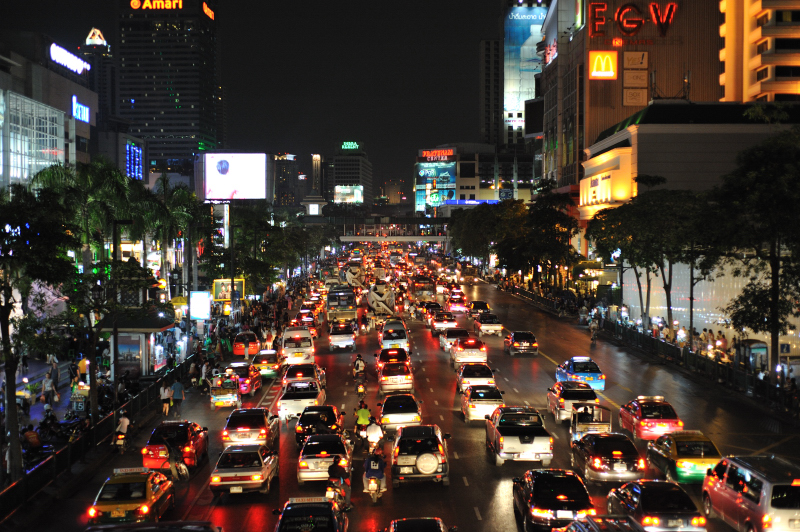 Großer Verkehr in Bangkok