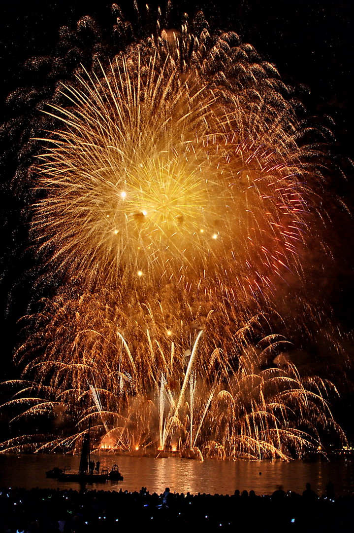 Großes Finale, Feuerwerk