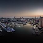 Großes Panorama von Hamburg (an/von den Landungsbrücken) 