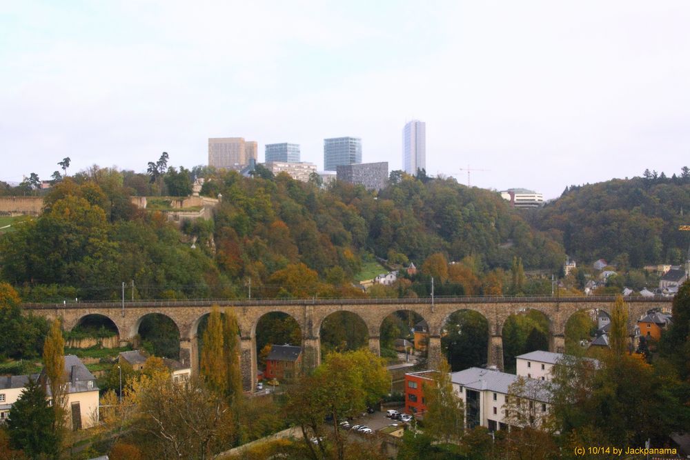 Großes Viadukt in Luxemburg - Stadt