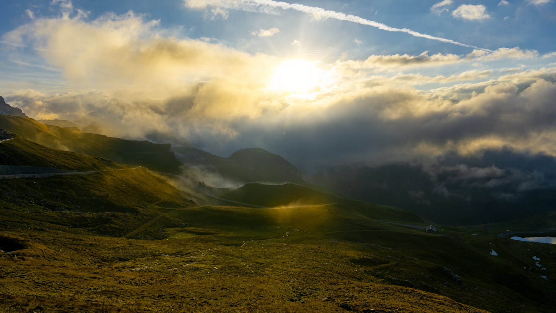 Grossglockner Hochalpenstrasse morgens um 07.00