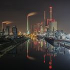 Großkraftwerk Mannheim bei Nacht