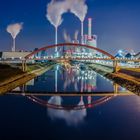 Großkraftwerk Mannheim in kalter Winternacht