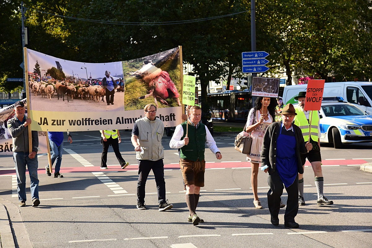 Großkundgebung  „Ausgebimmelt? – Gemeinsam für den Schutz der Weidetiere“ München am 02.10.2021