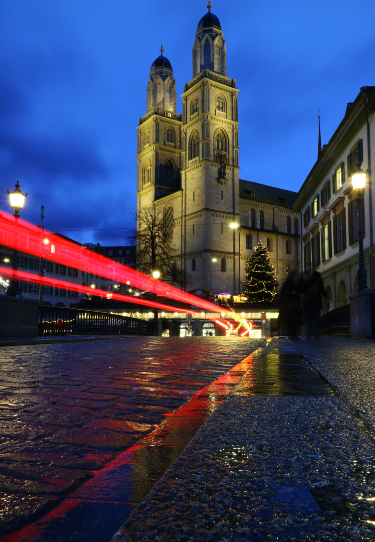 Grossmünster by Night - Zürich Foto & Bild | europe, schweiz ...