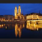 Grossmünster in der blauen Stunde - DRI