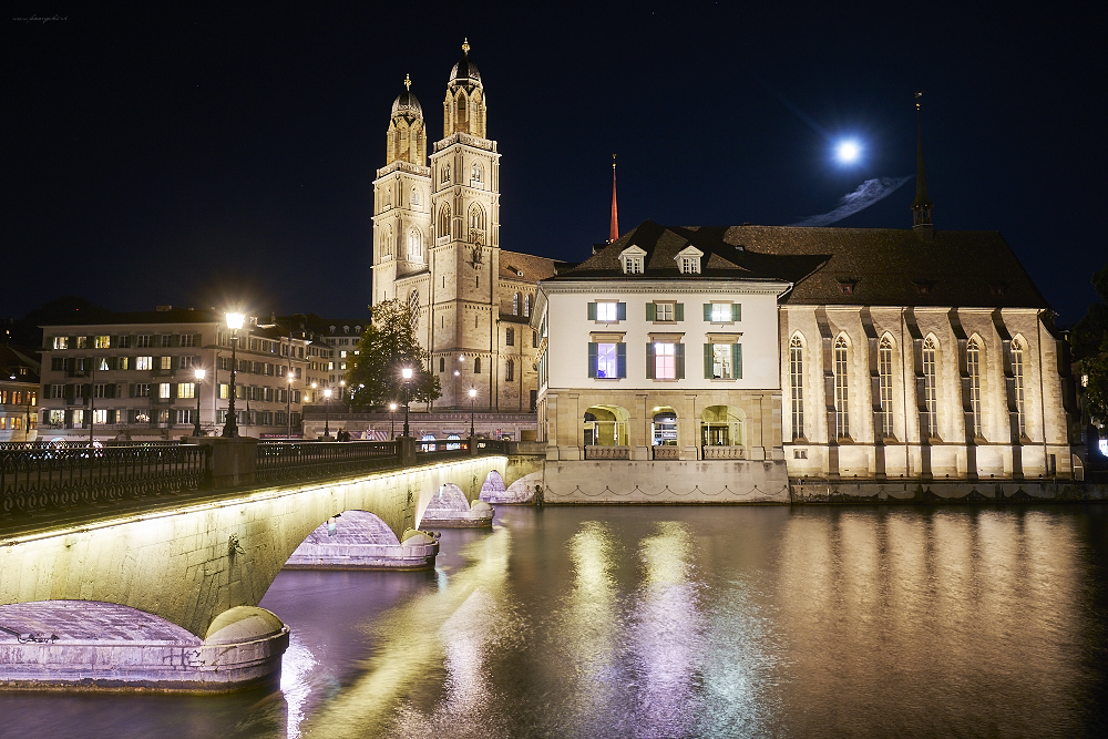 Grossmünster und Wasserkirche