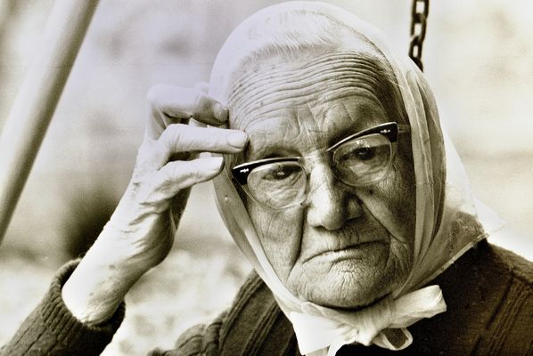 "Großmutter Anna" -analog-