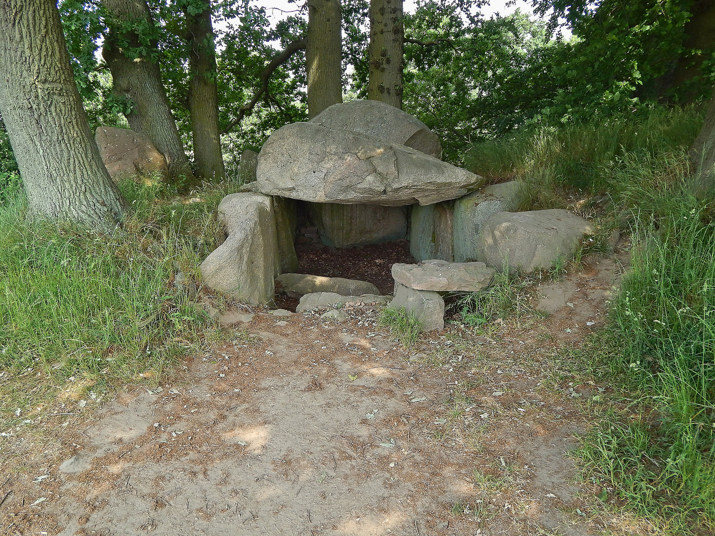 Großsteingräber bei Lancken-Granitz