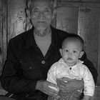 Großvater mit Enkel (China)
