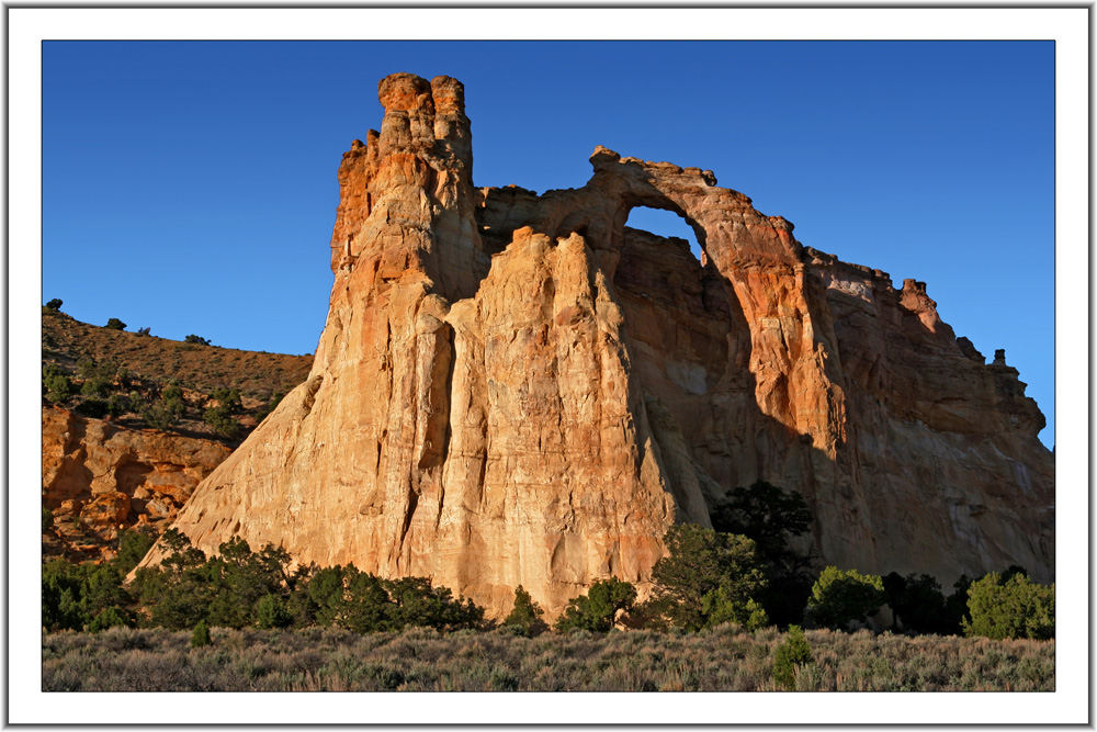 Grosvenor arch, Cottonwood Canyon Rd.