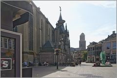 Grote Markt mit St.-Michaëls-Kirche in Zwolle