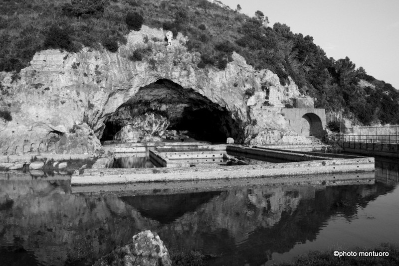 grotta di tiberio (sperlonga)lt