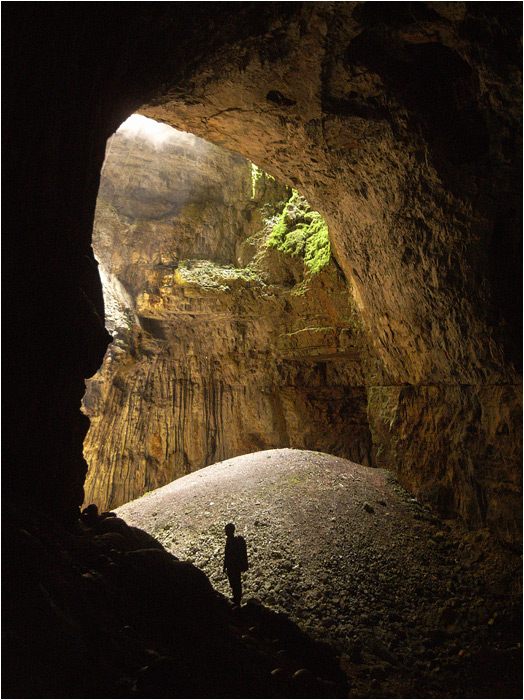 Grotta Noè, Triestiner Karst