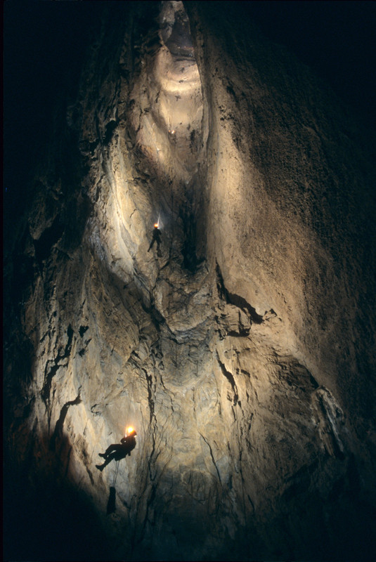Grotta Pietro Alberti - (Lu)