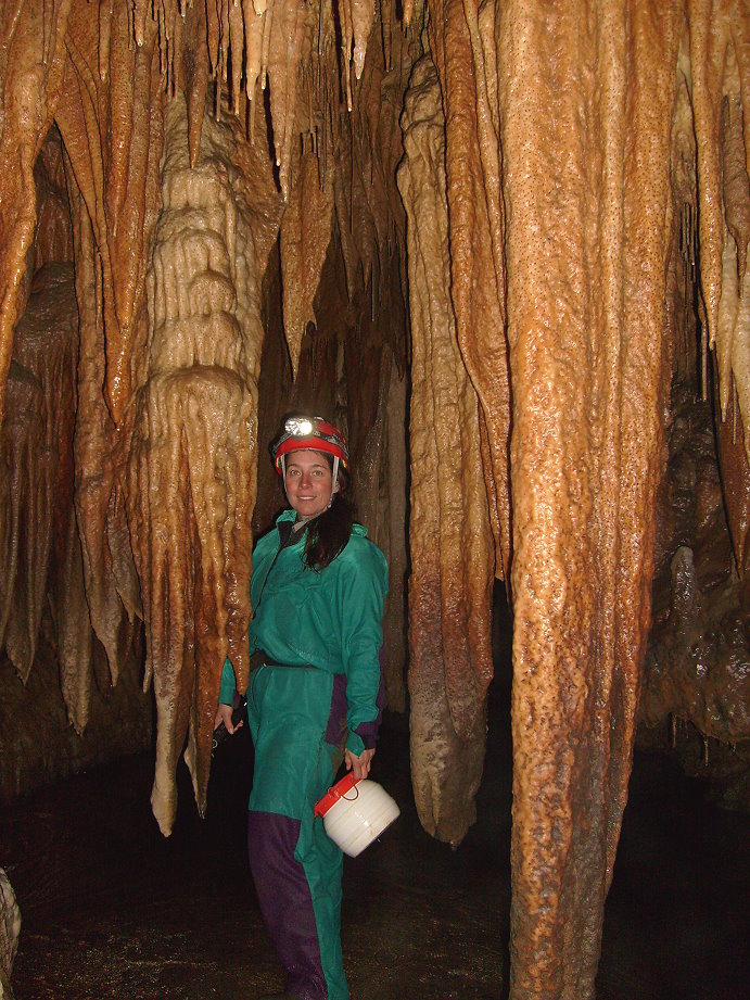 Grotte Chateau de la Roche