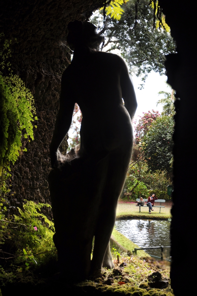 Grotte im Tropischen Garten in Monte