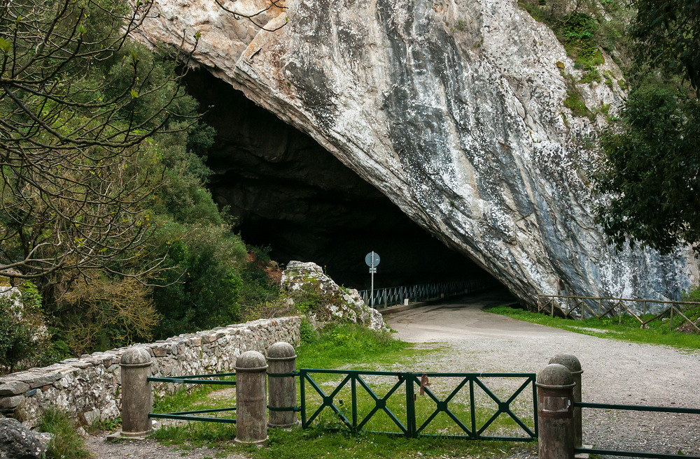 Grotte San Giovanni