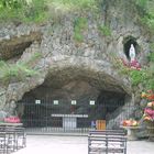 Grotte unterhalb der Kapelle