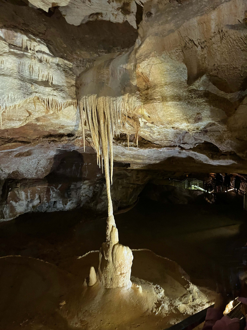Grottes le Lacave