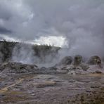 Grotto Geyser 2