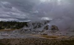 Grotto Geyser